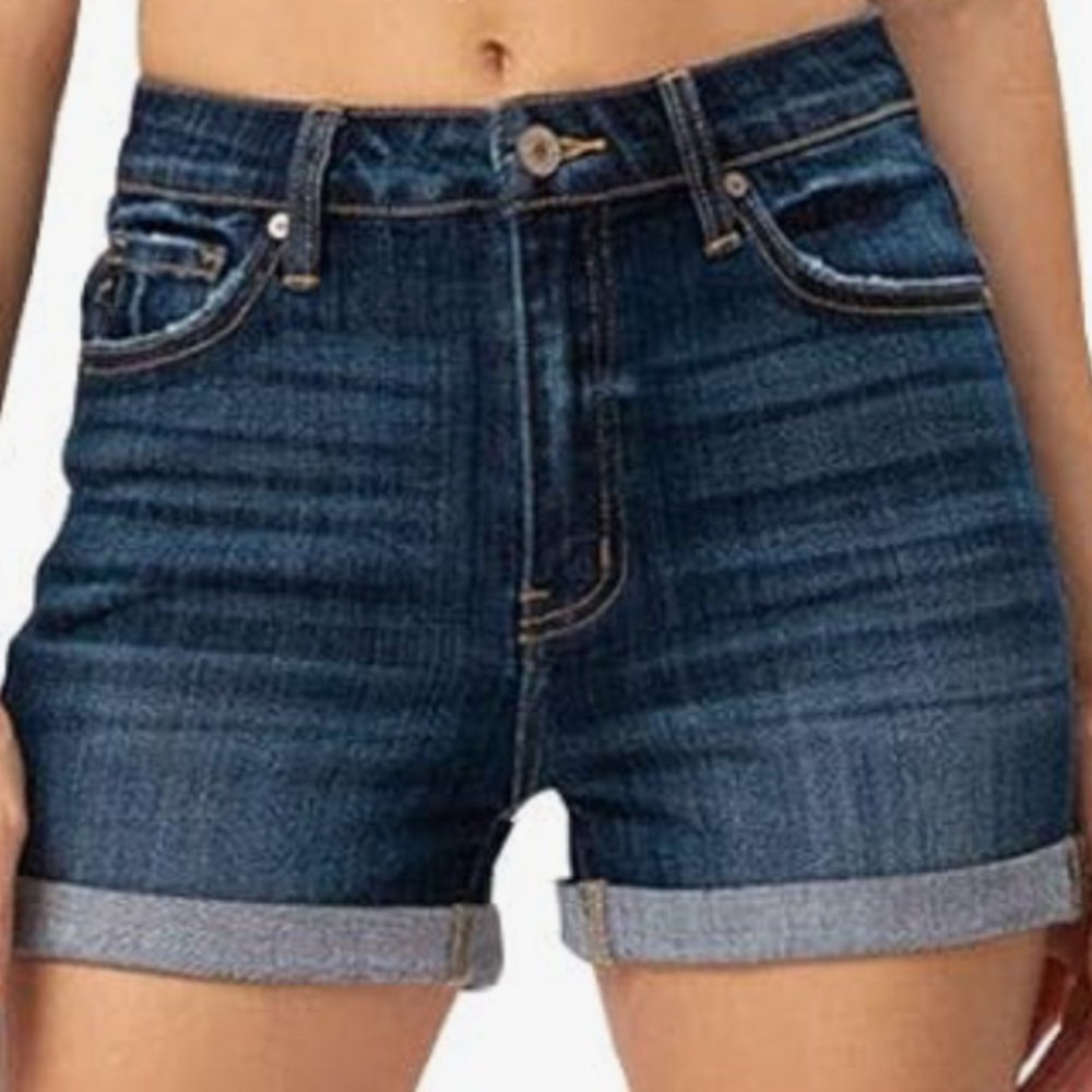 NWOT KanCan Jean Shorts Women Size Medium